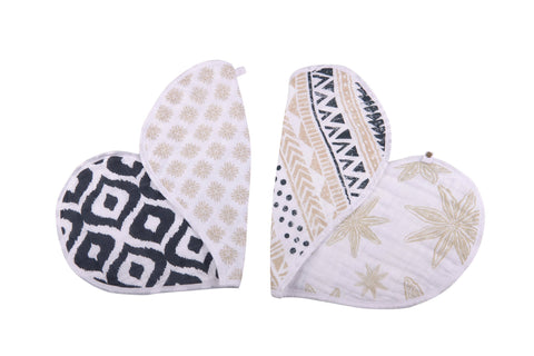 World Wanderer Heart Cotton Bibs - Set of 2